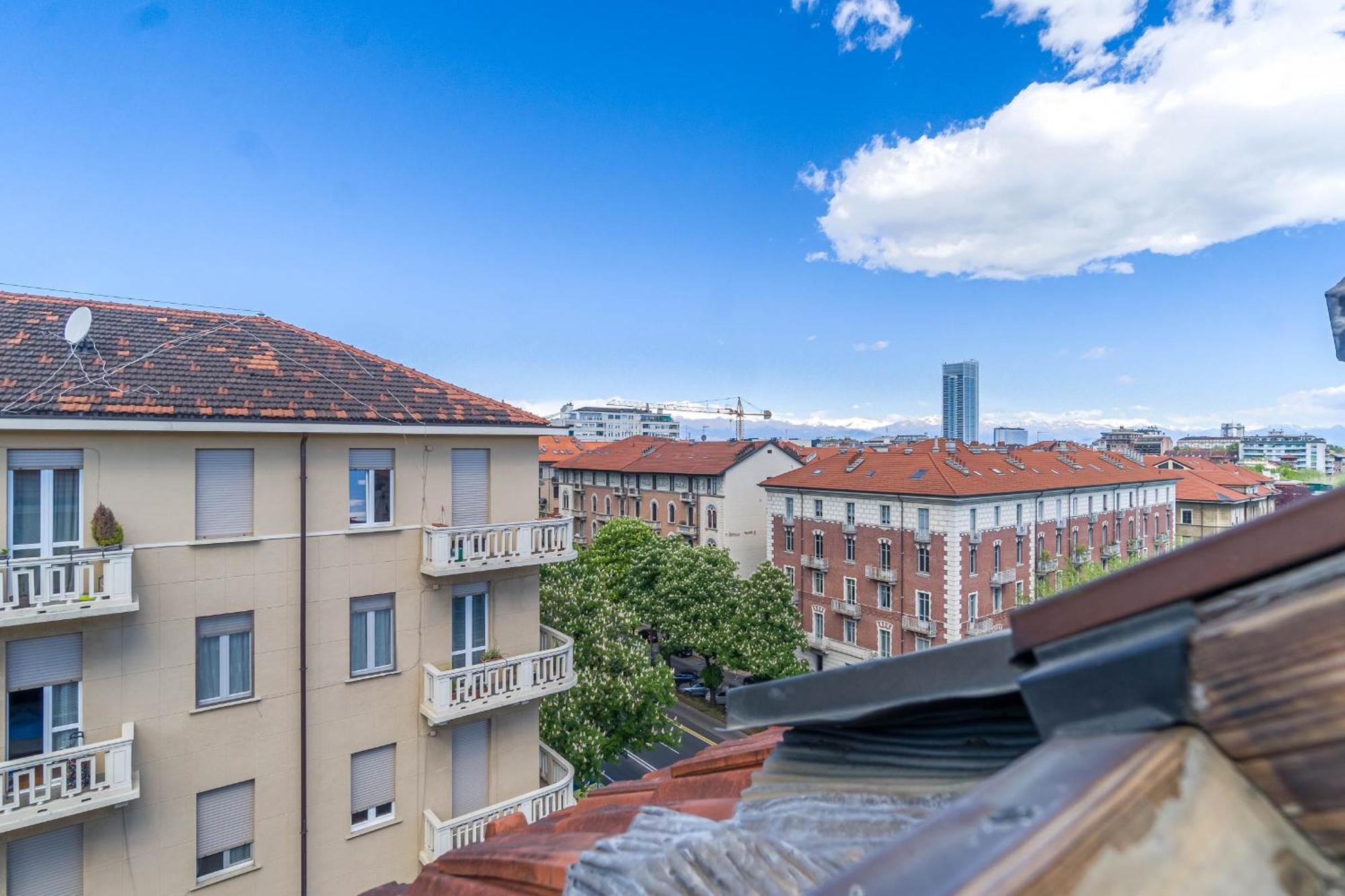 Politecnico & Crocetta Elegant Flat Apartamento *